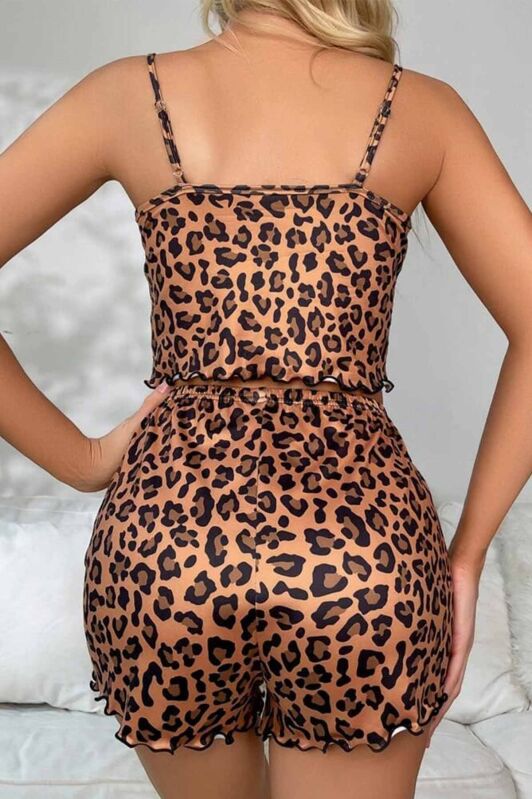 Leopar desenli özel tasarım şortlu takım 6276