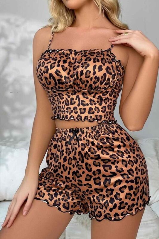 Leopar desenli özel tasarım şortlu takım 6276